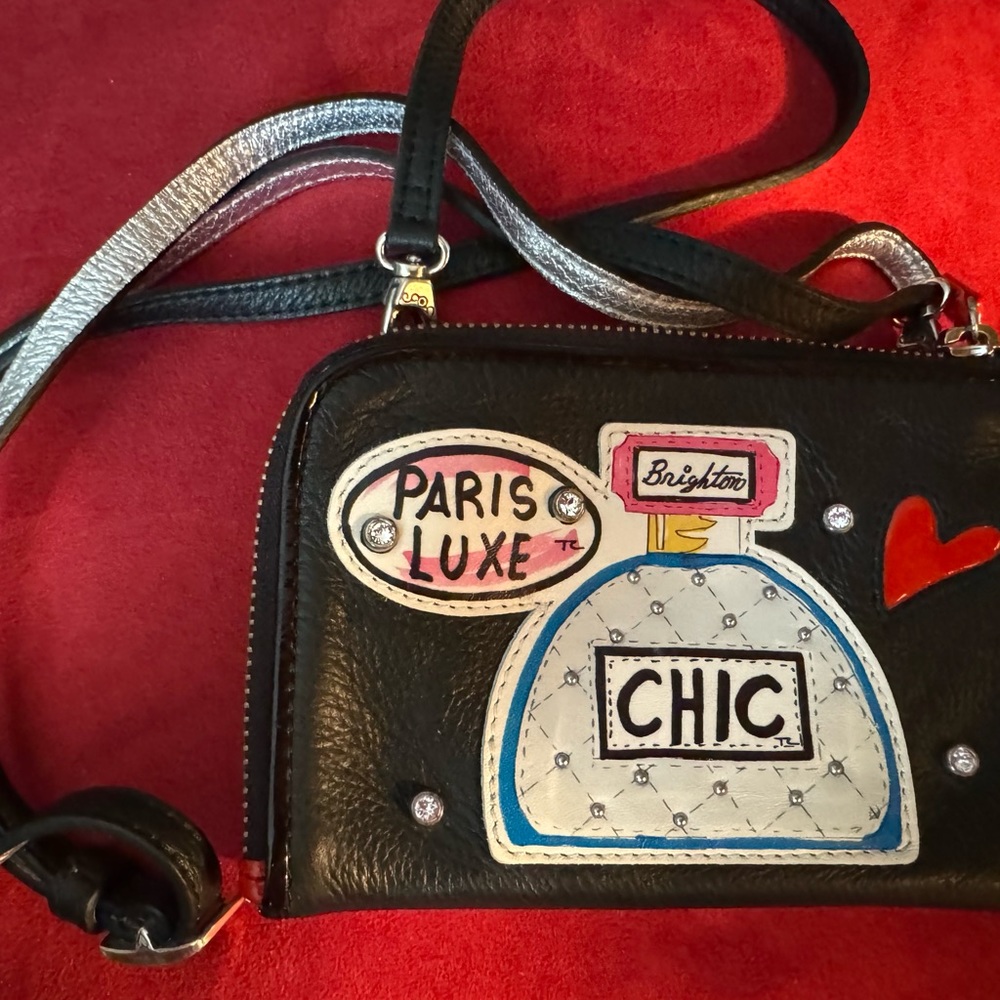 Brighton GUC WT SMALL Wristlet with detachable strap crossbody one small spot